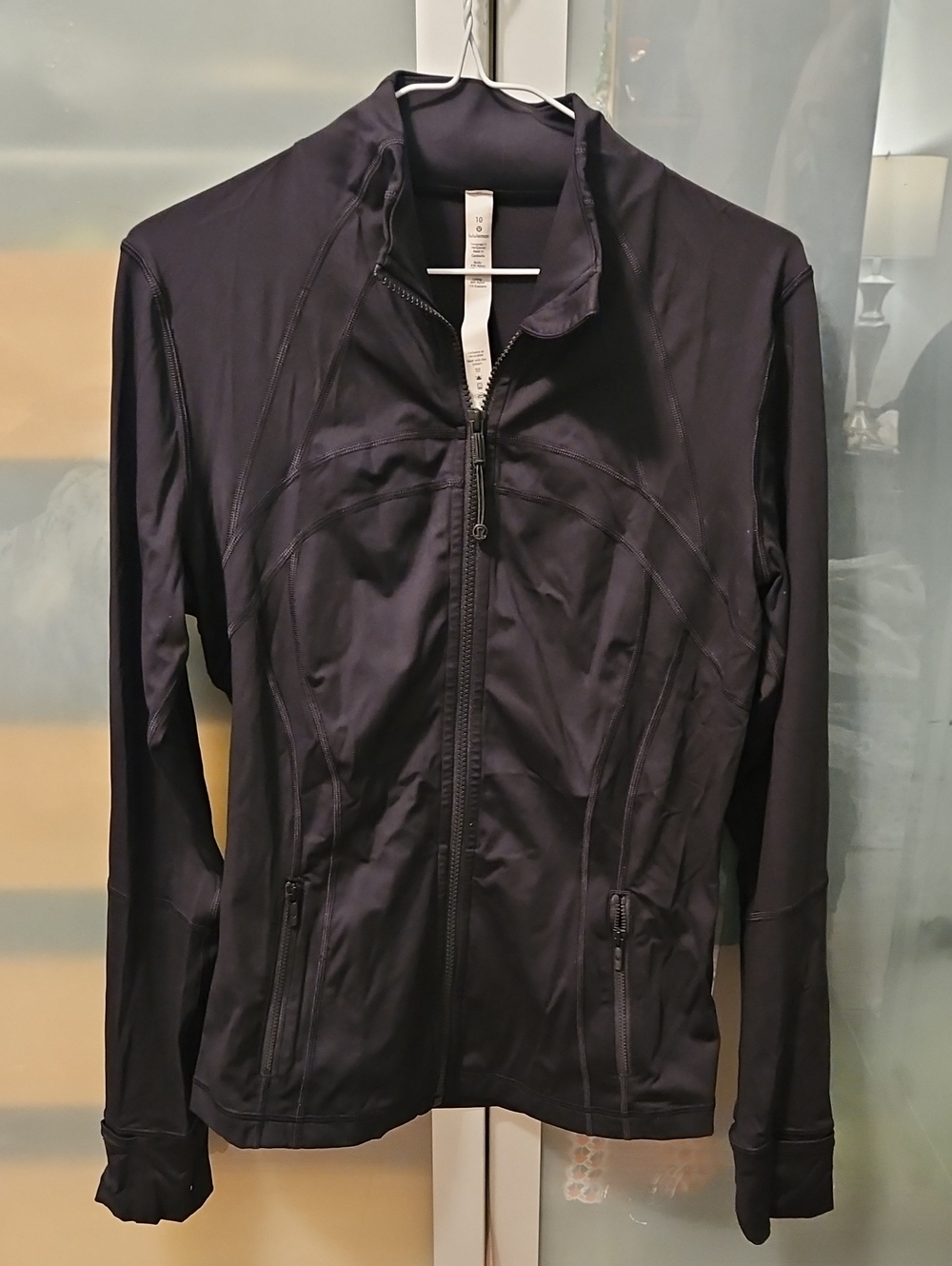 🍋Lululemon Athletica Black Full-Zip Define Jacket (Size 10)